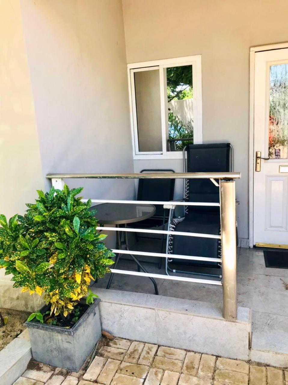 Yazmin Studio Residence Lamin Luaran gambar
